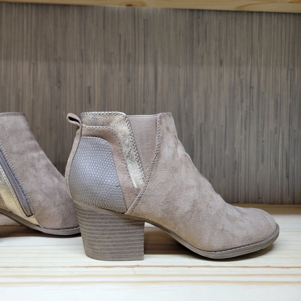 Cute booties